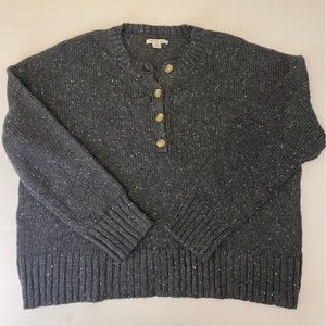 American Eagle Women’s Sweater